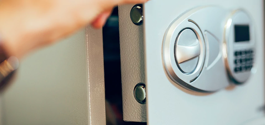 Fingerprint Safe Openers in El Monte, CA